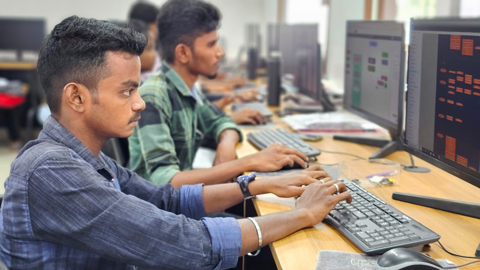 Python Course Curriculum in Madurai